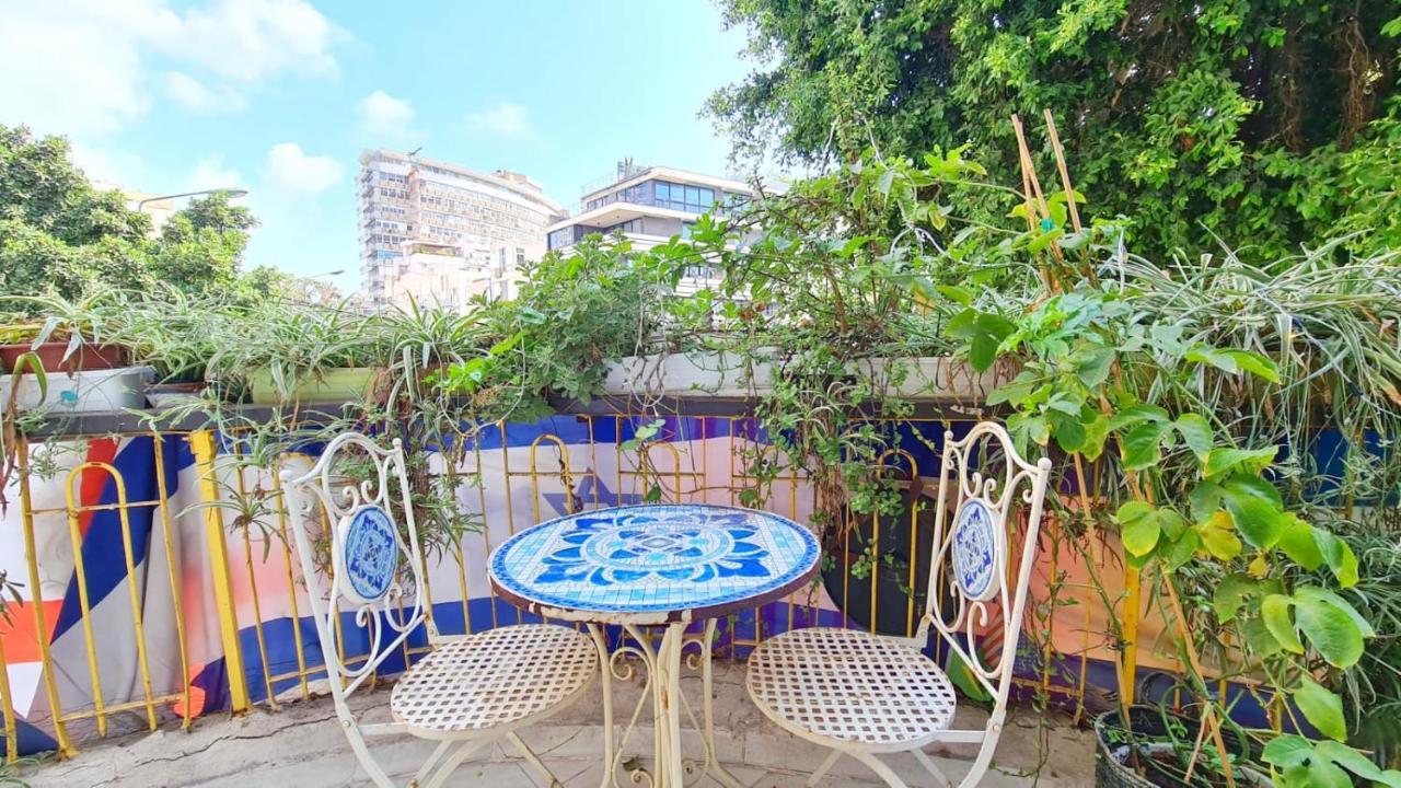 Bugrashov Beach Apartment With Balcony Tel Aviv Exterior photo